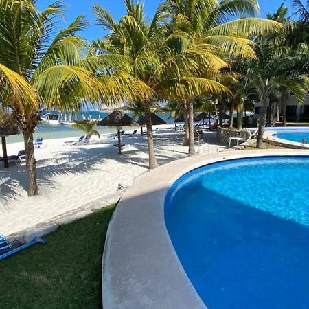 Oceanfront Condo Bm By Andiani Cancun Luaran gambar