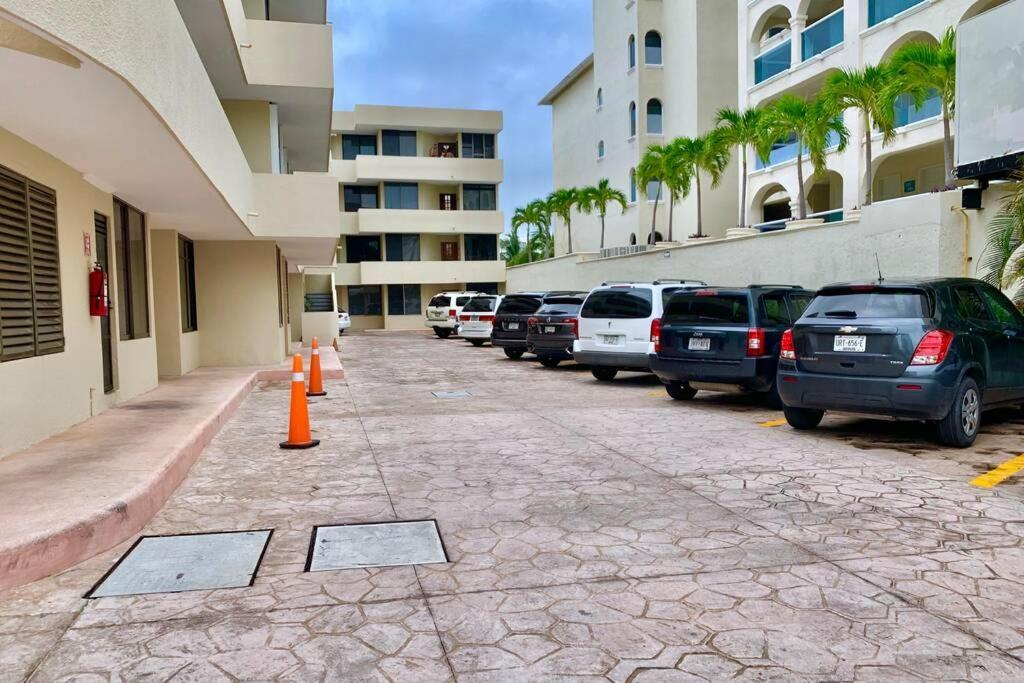 Oceanfront Condo Bm By Andiani Cancun Luaran gambar