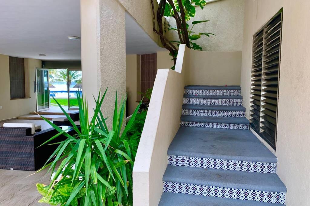 Oceanfront Condo Bm By Andiani Cancun Luaran gambar