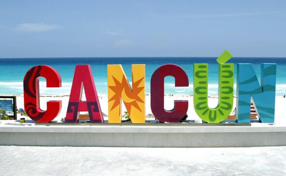 Oceanfront Condo Bm By Andiani Cancun Luaran gambar
